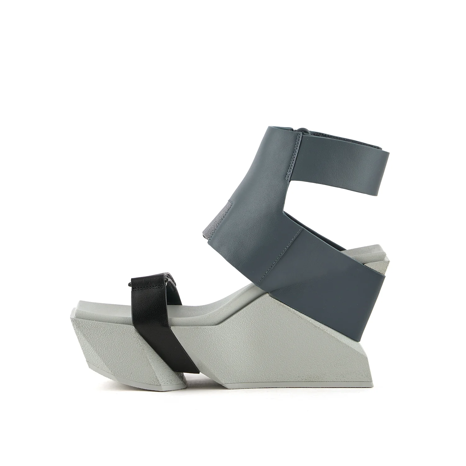 Brutt A - Image 3