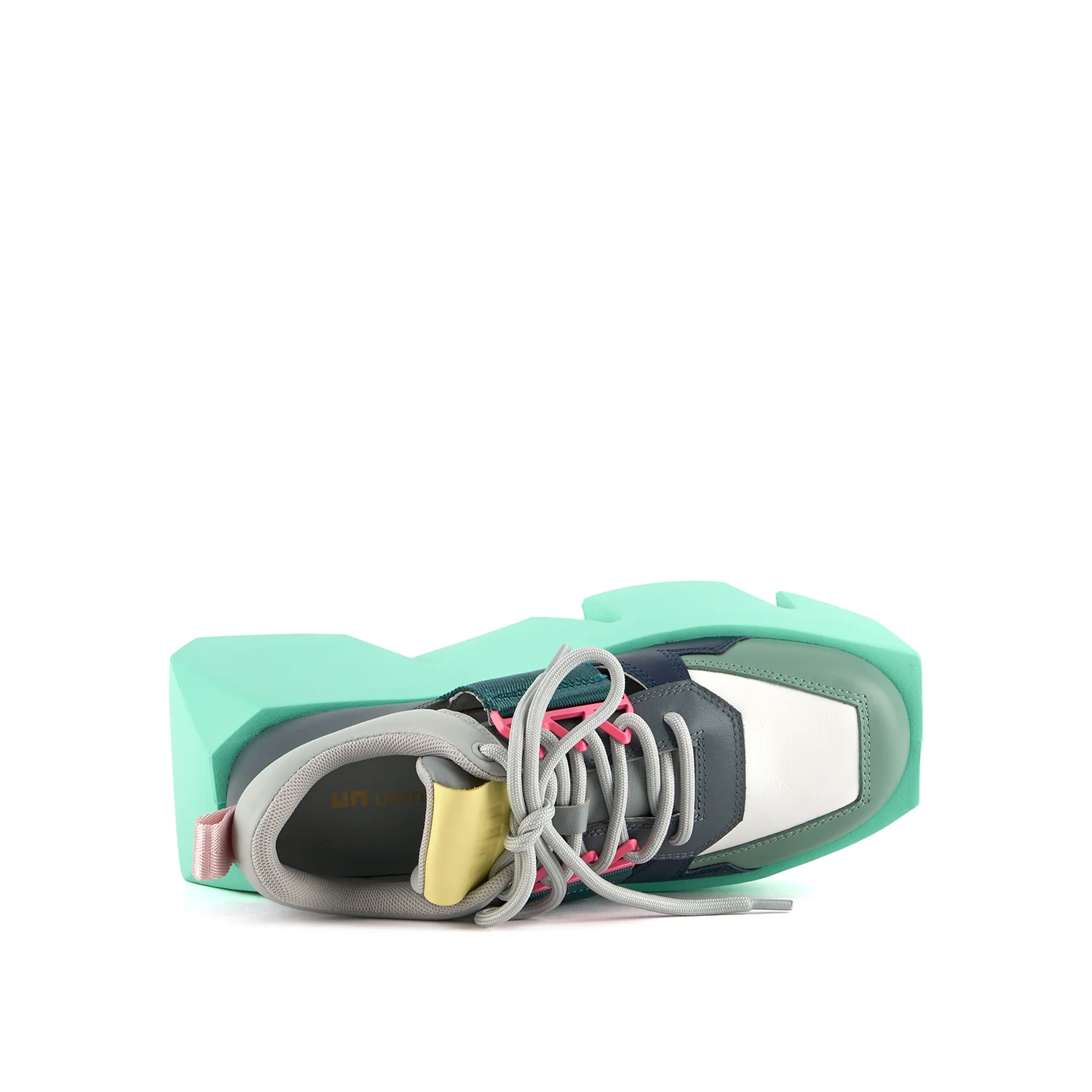 Bull Sporty - Image 23